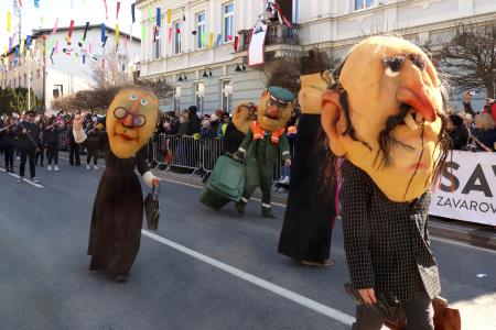 PUSTNI KARNEVAL PUSTOLETJE 48 FOTO LJUBO VUKELIČ